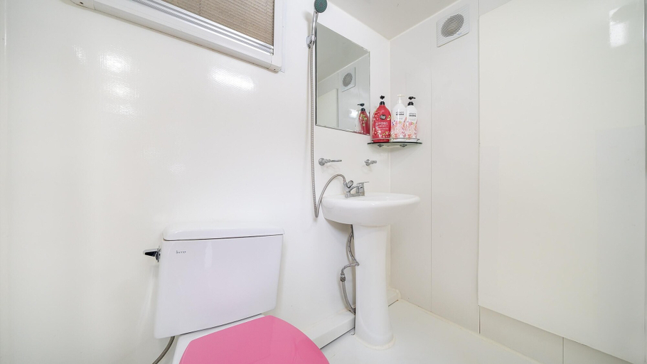 Bathroom 3, Daebudo Banditbul Pension, Hwaseong