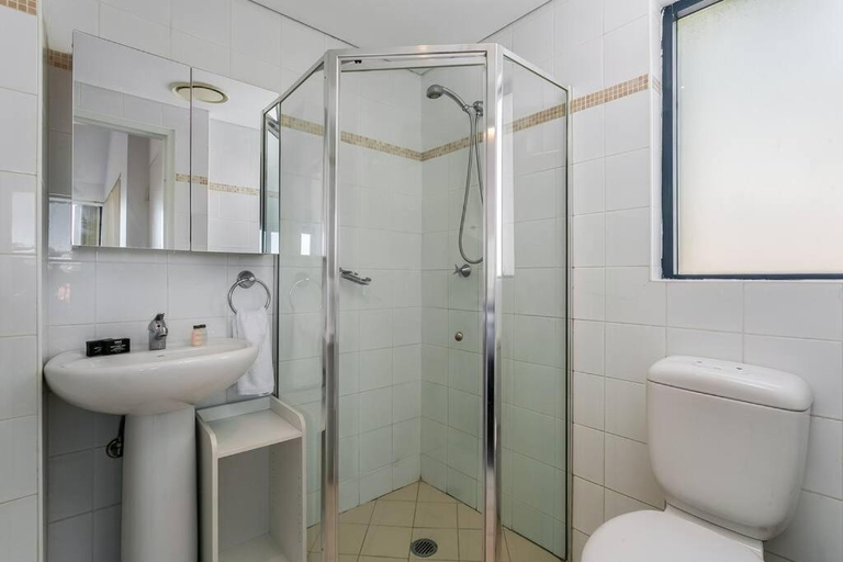 Bedroom 5, WILL1 - Stylish 2-Bed 2-Bath Oasis in Crows Nest Village, Willoughby
