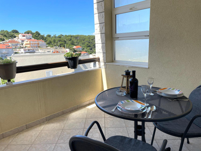 Others 3, Apartments Molo Mare, Hvar