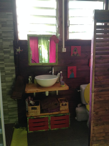 Others 4, Le Chalet dAZAE, Saint-Louis