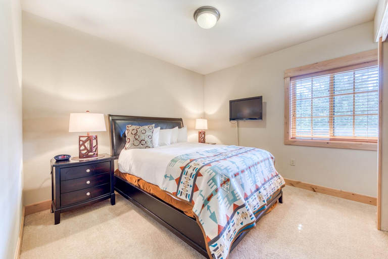 Bedroom 3, #202 Grand Lodge South, Clackamas
