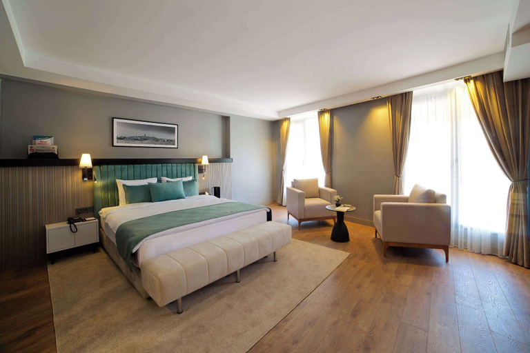 Bedroom 2, Days Inn by Wyndham Istanbul Arnavutkoy, Arnavutkoy
