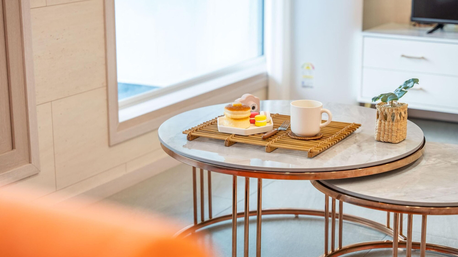 Food & Drinks 5, Namhae Eagless Poolvilla Pension, Namhae