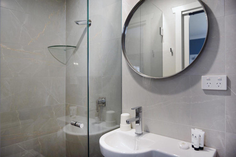 Bathroom 5