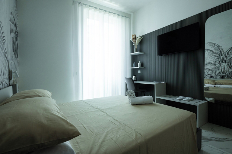 Bedroom 14