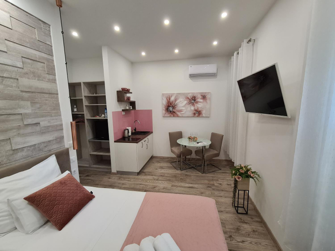 Others 2, D&D Suites in Split Centre, Split