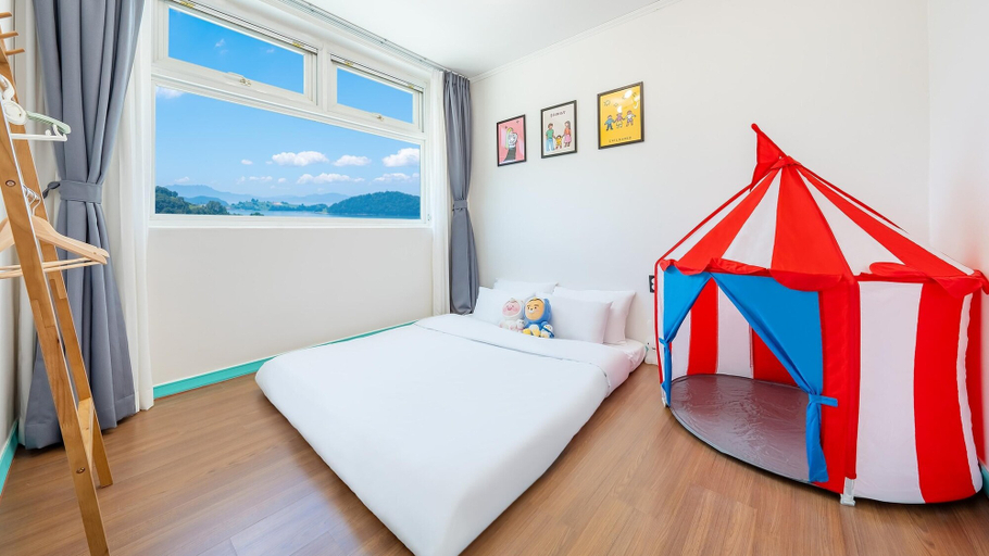 Bedroom 3, Yeosu Sosohan Happy Kids Family Pension, Yeosu