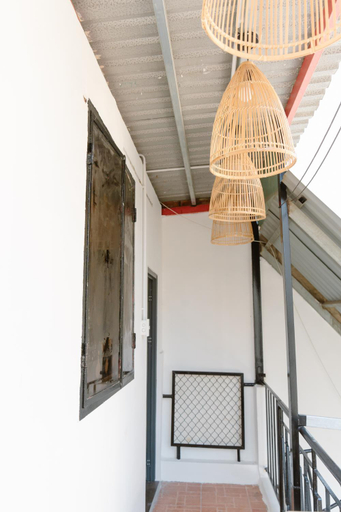Others 5, Celine House, District 1