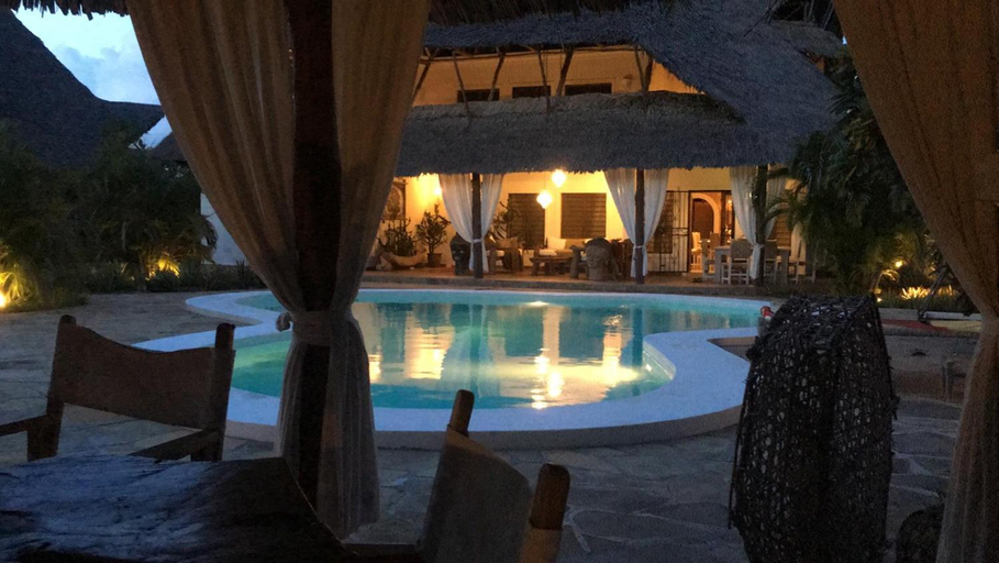 Others 5, Piano B suites, Kilifi North