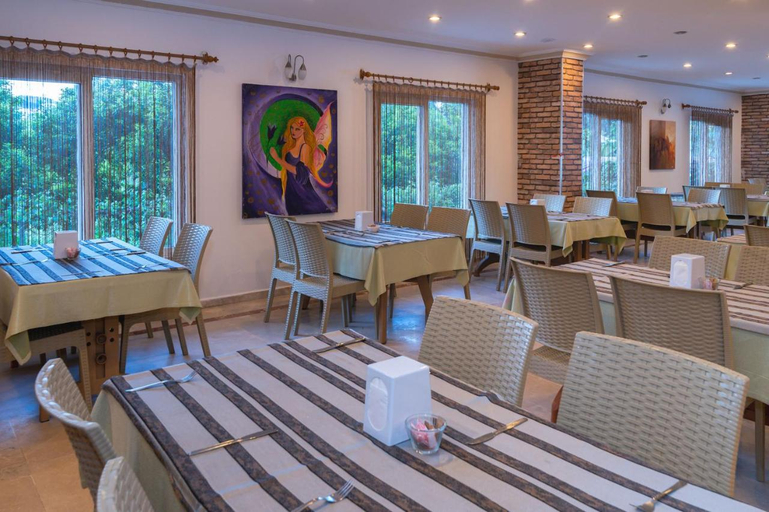Food & Drinks 5, Grand Hotel Deri̇n, Kemer