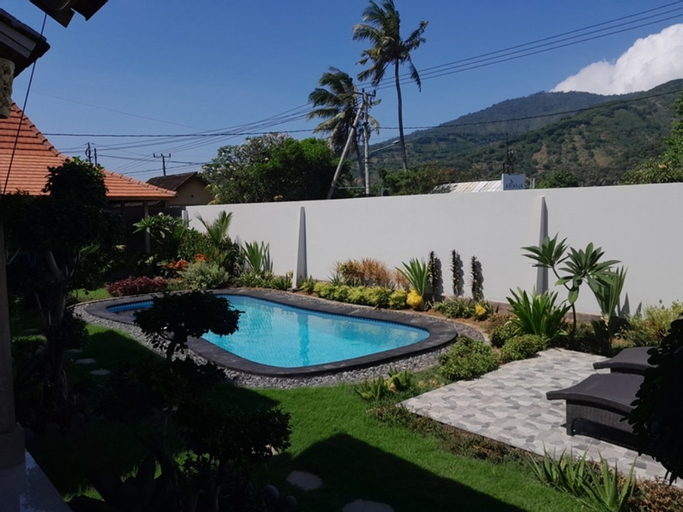 Swimming Pool 10