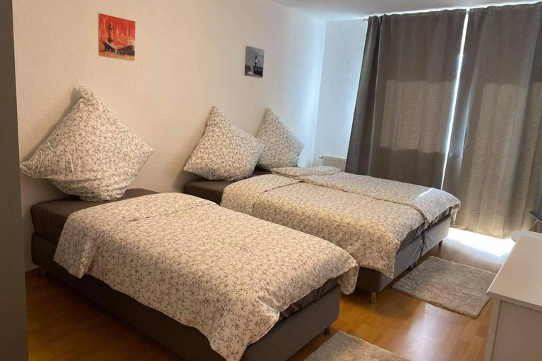 Others 5, Beste Lage in Rostock: 2-Zimmerwohnung mit Balkon im 1.OG, Rostock