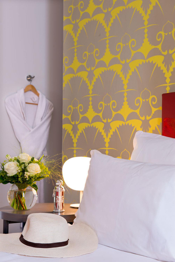 Bedroom 2, Le Mans Country Club, Sarthe