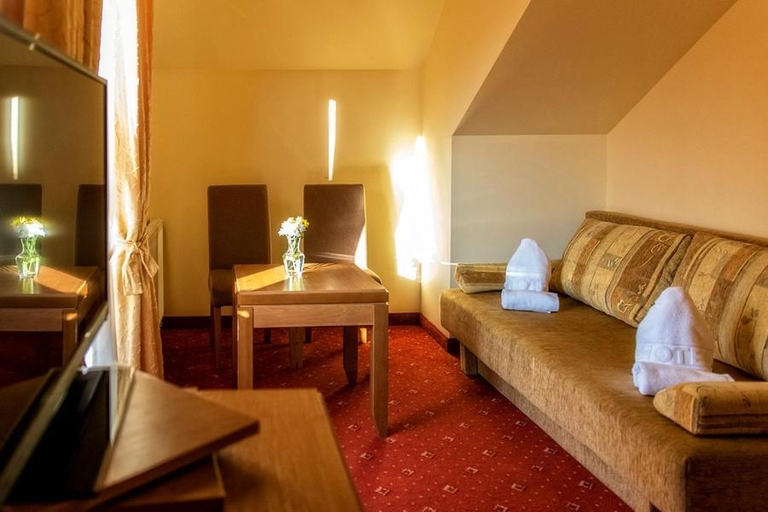 Bedroom 3, Hotel Pod Golebiem, Cieszyn