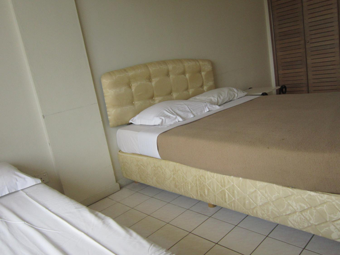 Bedroom 14