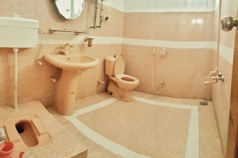 Bathroom, Baltistan Continental Hotel Skardu, Northern Areas
