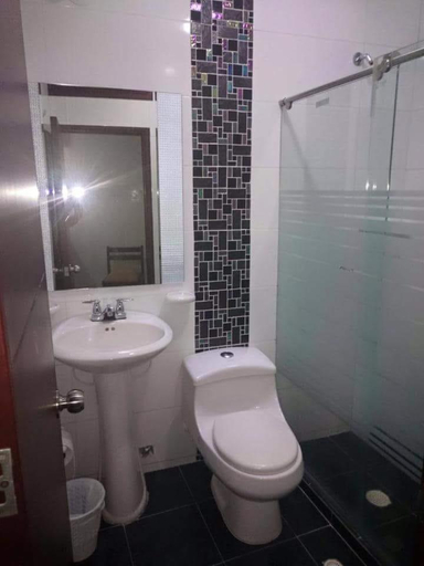 Bathroom, Aparta Hotel Puerto Nuevo, Barrancabermeja
