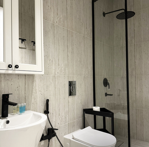 Bathroom 3, Kease Al Wahah K-2 Royal Touch AX68, Riyadh