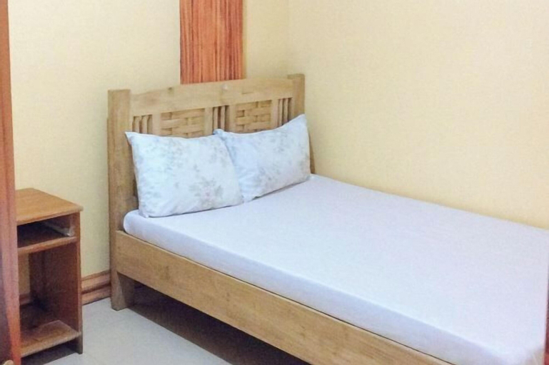 Bedroom, RedDoorz Hostel @ Baguio Tourist Cabin, Baguio City