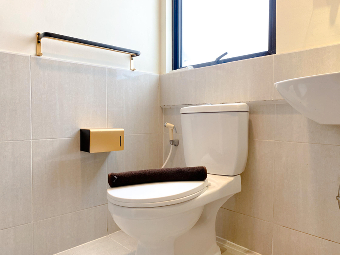 Homey and Good 2BR at Meikarta Apartment By Travelio, Cikarang