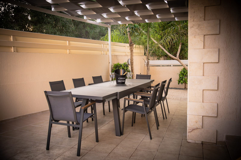 Food & Drinks, Villa Alba, Luxury 4 BDRM Villa with Heated Pool