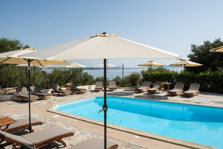 Sport & Beauty 2, Villa Flisvos, Ionian Islands