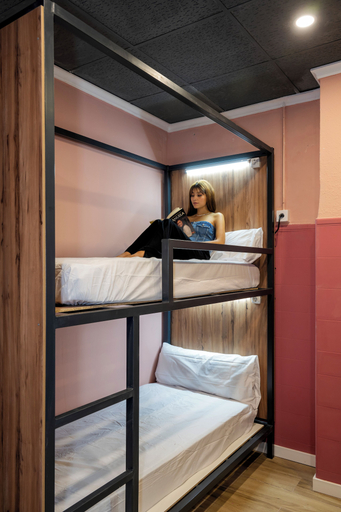 Bedroom 4, SOM HOSTEL BOUTIQUE, Valencia