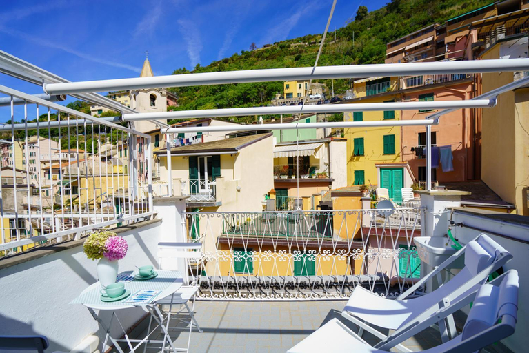 Food & Drinks 4, Sotto Sale-5 Terre affittacamere, La Spezia