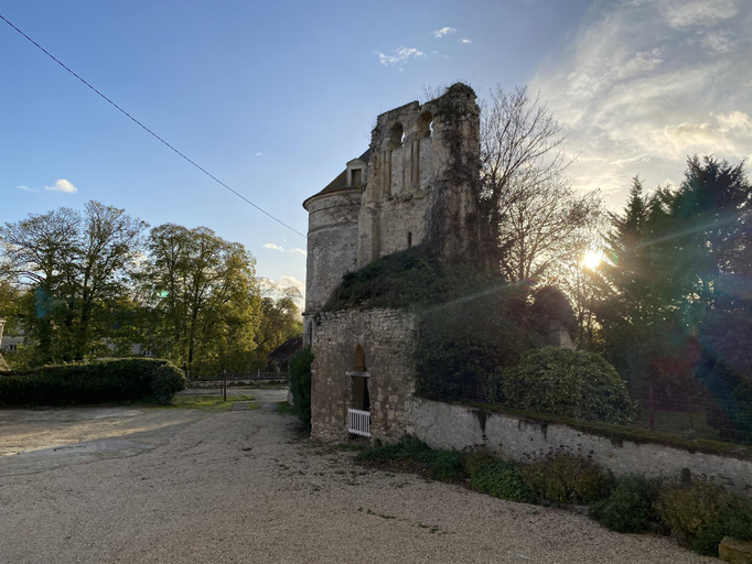 Others 5, Maison Prieuré, Oise