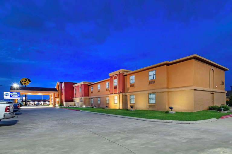 Exterior & Views 2, Best Western Northwest Corpus Christi Inn & Suites, Nueces