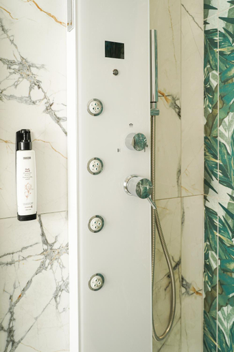 Bathroom 3, Maison 31 - Suite accommodation, Rome