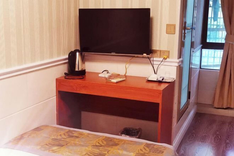 Bedroom 2, Fuan Hotel, Jiujiang
