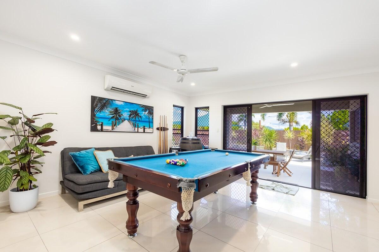 Others 5, Four BR Smithfield Serenity; Pool, BBQ &Pool Table, Cairns