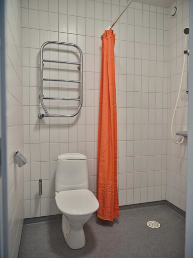 Bathroom 5, Herrestad Bed & Guestroom, Värnamo