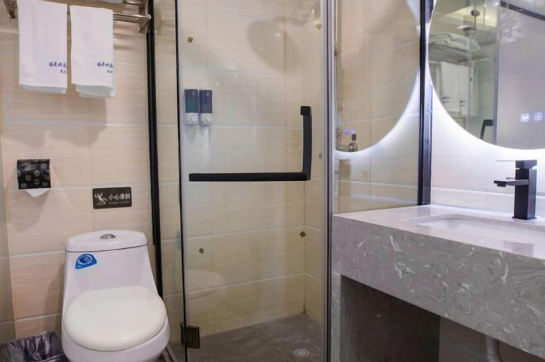 Bathroom 8
