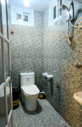 Others 3, Blue haven unit 3, Baguio City