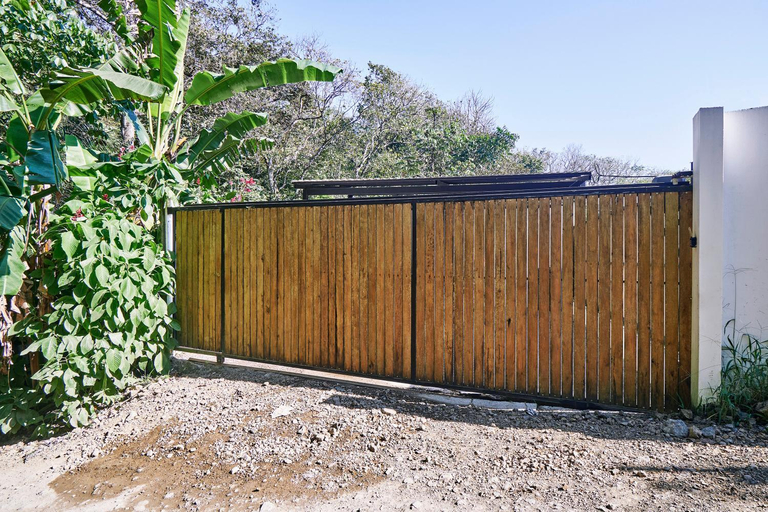 Others 3, Villa Koi ~ Brand NEW Villa ~ 2 Bedrooms with Pool, Puntarenas