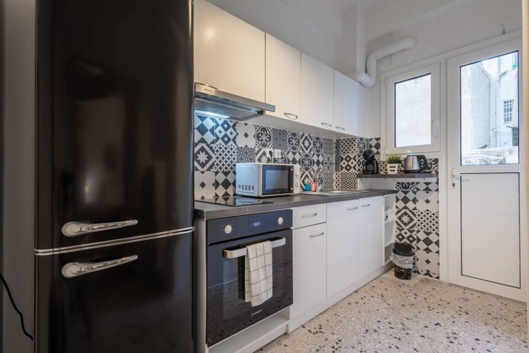 Room 5, Roubnb Acropolis Museum 1BD Apt, Attica