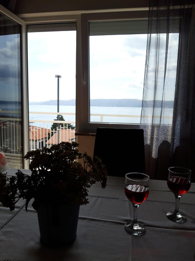 Others 5, Nina SeaView, Novi Vinodolski