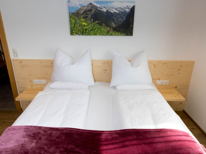 Bedroom 4, Luxurious Apartment in Fugenberg With Sauna, Schwaz