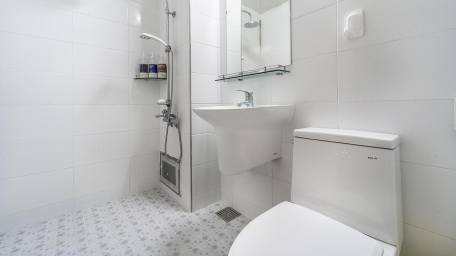 Bathroom 3, Jeju Samda Hostel, Jeju