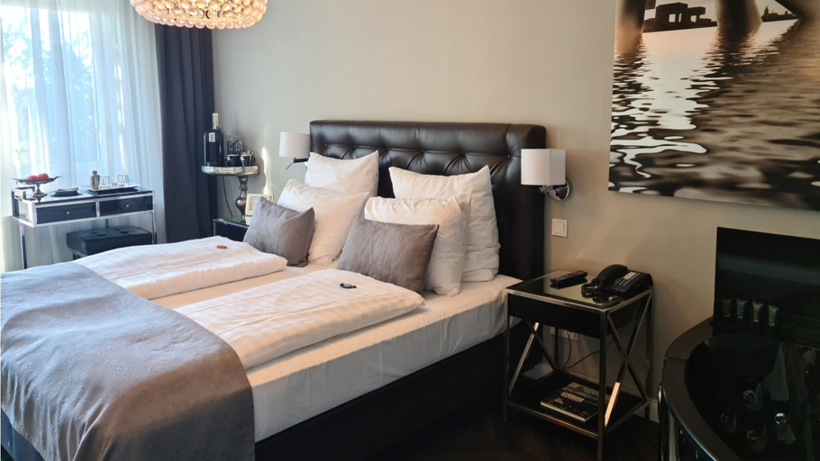 Bedroom 3, Villahotel Rheinblick, Köln
