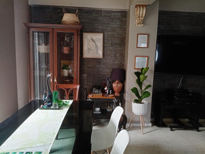 Others 4, maisonette with garden, Central Macedonia