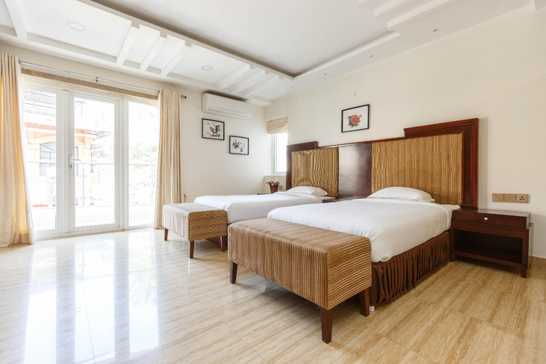 Bedroom, Apollo Greens Apartments, Bangalore