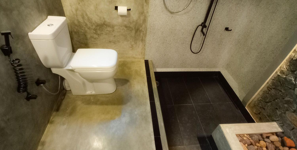 Bathroom 3, Rain Forest Star, Kotapola
