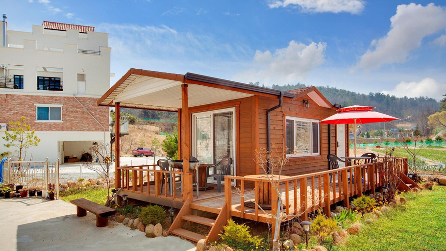Exterior & Views 2, Samcheok Yedaum Pension, Samcheok