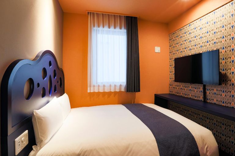 Bedroom 13