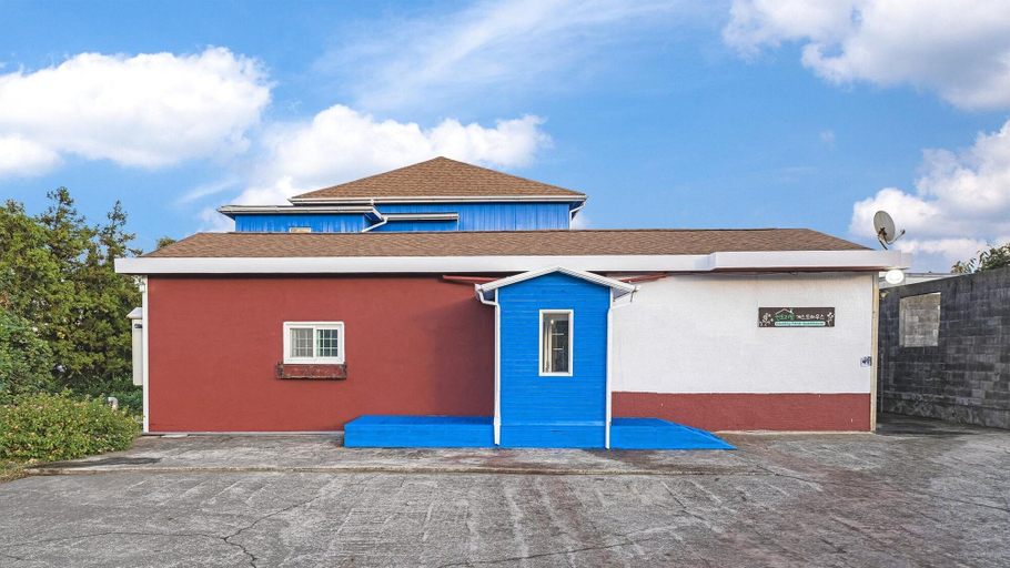 Exterior & Views 2, Jeju Countryfarmpension, Seogwipo
