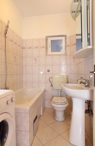 Bathroom 3, Villa Stella, Okrug