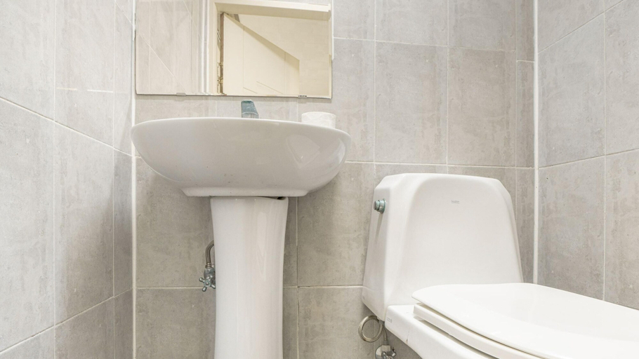 Bathroom 4, Namhae Baramundeok Pension, Namhae